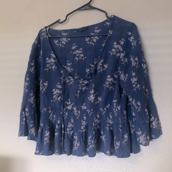 American Eagle Outfitters Tops - Flowy Peasant Top from AE